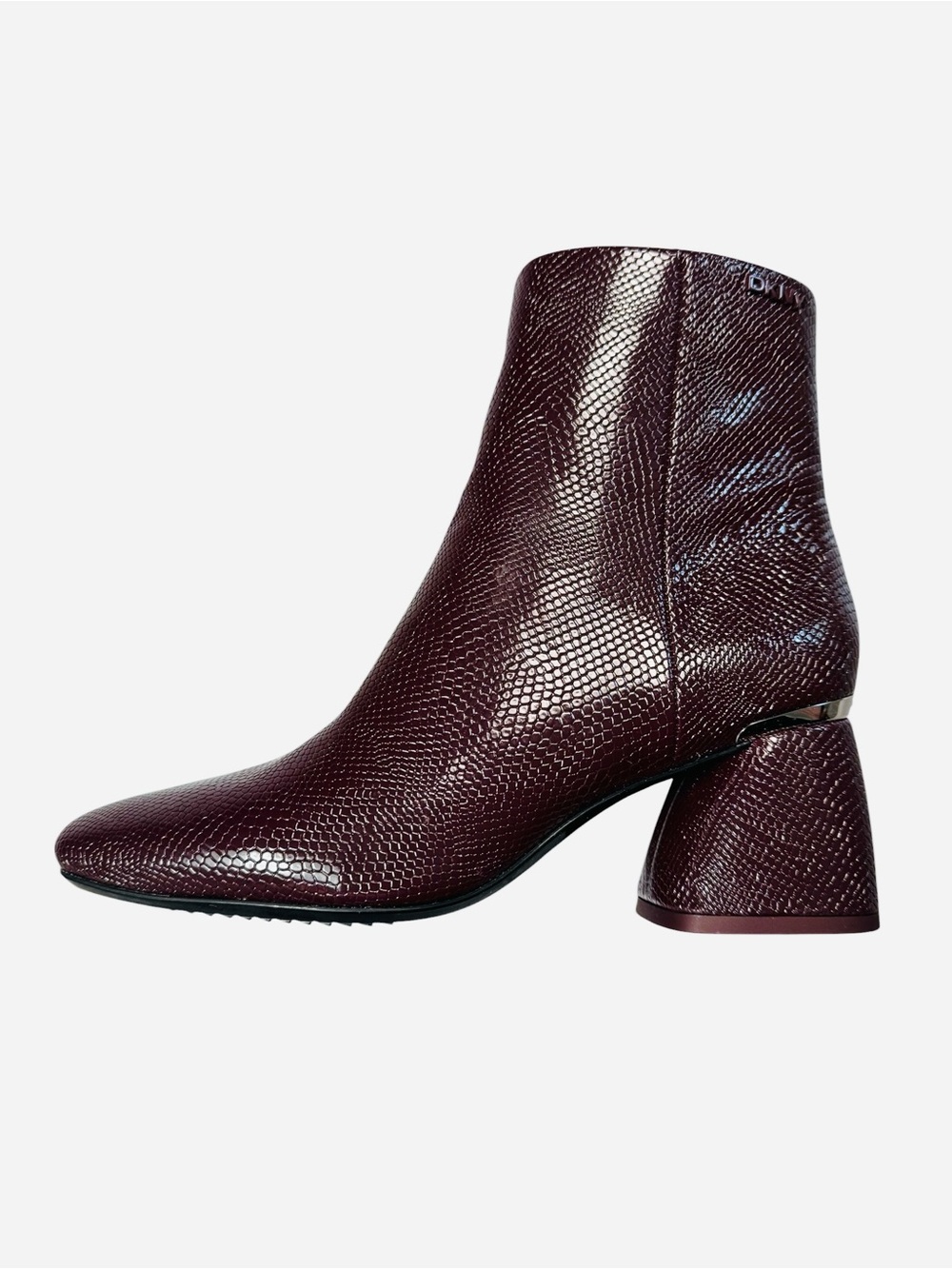 New DKNY Caleena Block Heel Dark Cherry Boots Size 6